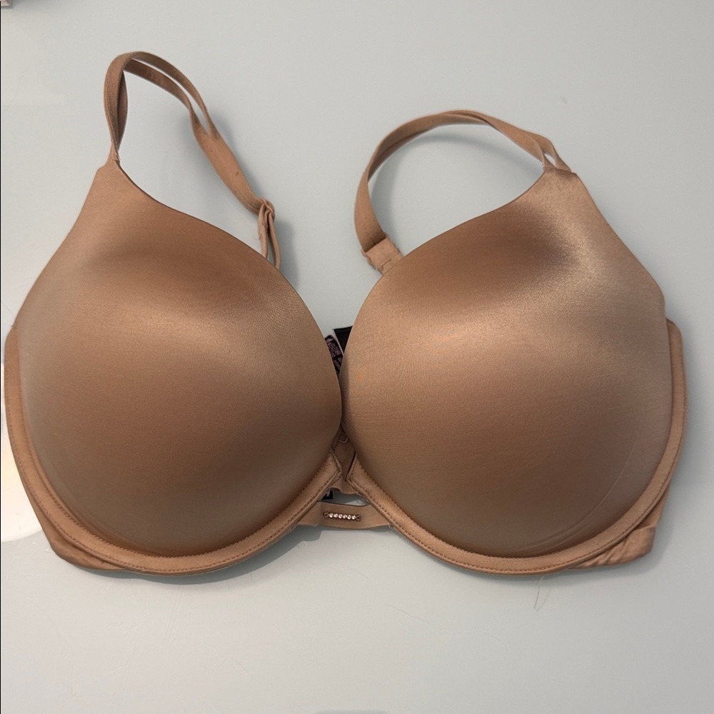 Victoria's Secret Smooth Tan/Nude Full-Coverage T-Shirt Bra